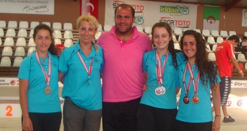 Bocce ´de Konak  imzası